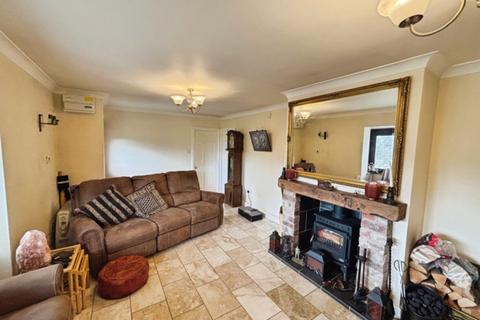 4 bedroom bungalow for sale, Underwood Close, Callow Hill, Redditch B97