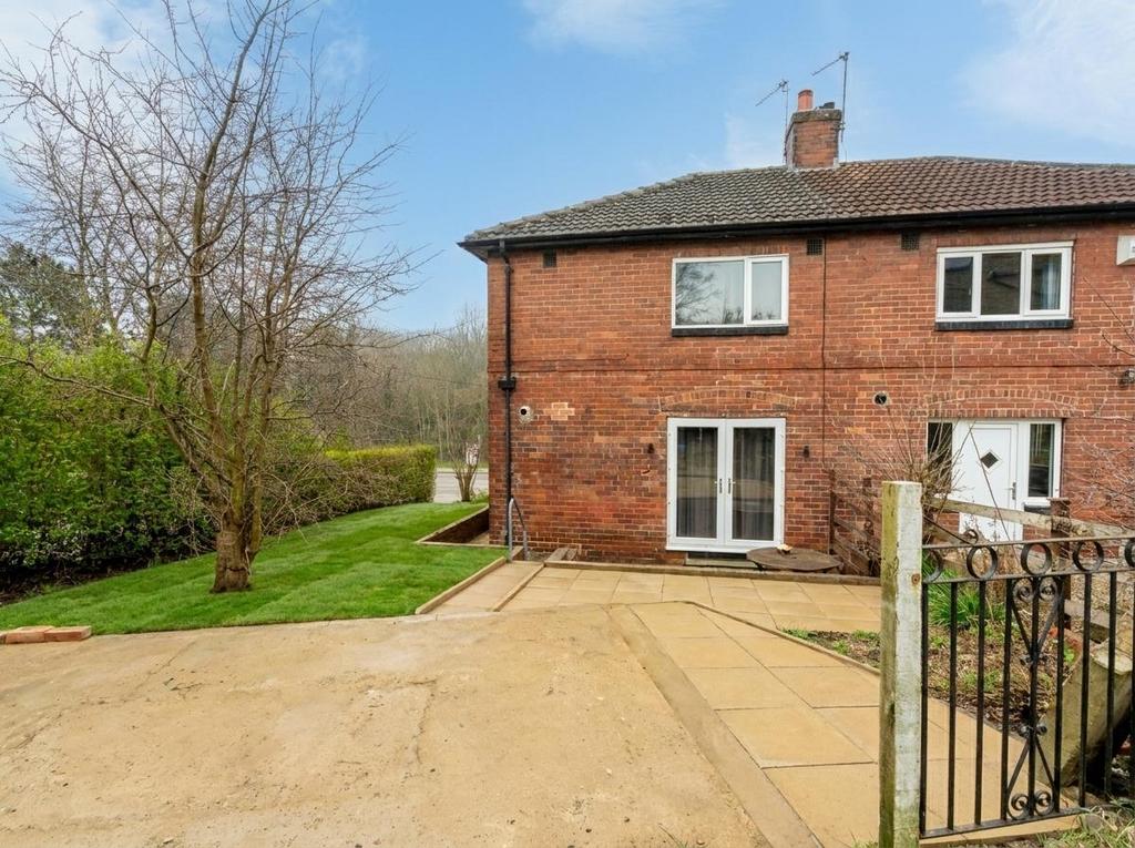 Rear Garden/ Driveway
