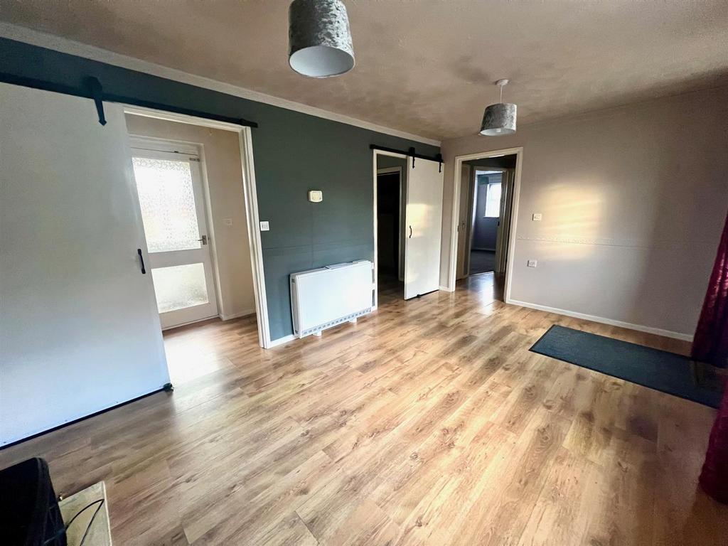 Living Room.jpg