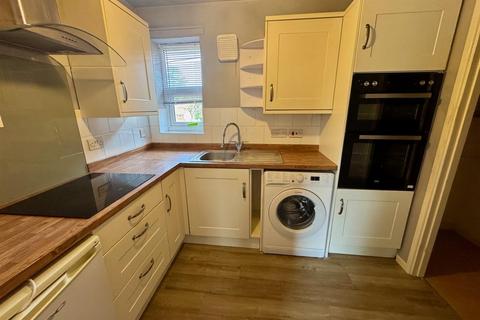 2 bedroom sheltered housing for sale, Brackenhurst, Ranelagh Road, Malvern