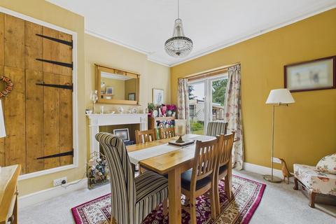 4 bedroom semi-detached house for sale, Victoria Park Road, Malvern