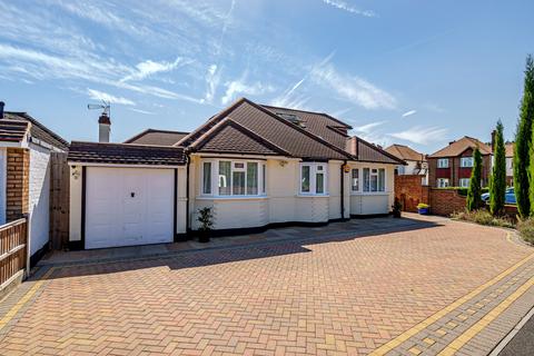 undefined, Kilmiston Avenue, Shepperton TW17