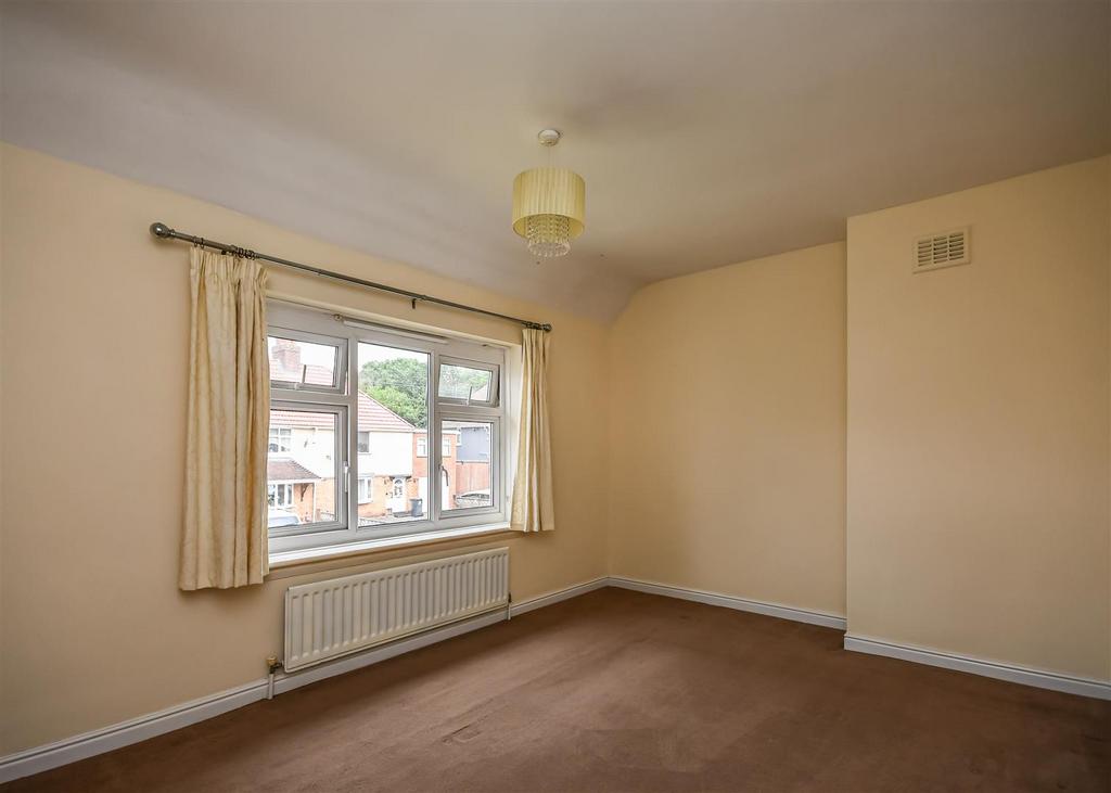 22 Park Avenue-Bedroom 1.jpg