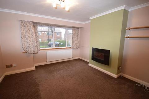 3 bedroom semi-detached house to rent, Long Crest, Pontefract