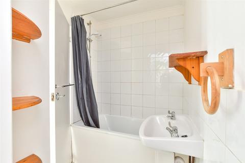 Studio for sale, Clermont Terrace, Brighton, East Sussex