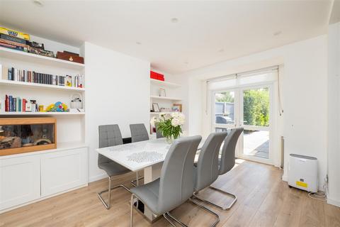 30 Matlock Crescent, Cheam, Sutton, SM3 9SP