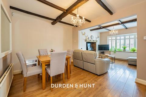 5 bedroom semi-detached house for sale, London Road, Abridge, RM4