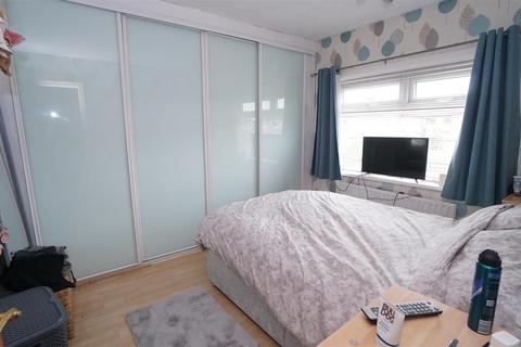 21 Kingsway, Bradford, BD2 1NE