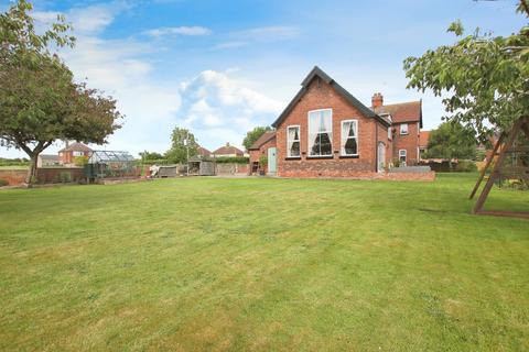 5 bedroom detached house for sale, North Lane, Welwick, Hull, HU12 0SH