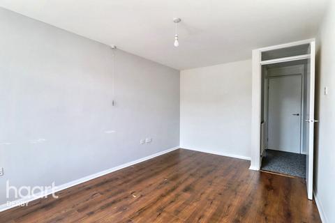 17 Arkle Green, Sinfin, Derby, DE24 9NW