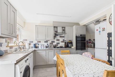 226 Markfield, Croydon, CR0 9HU