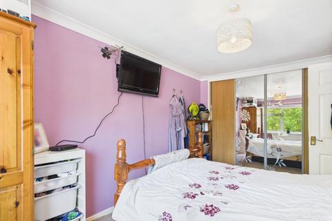 226 Markfield, Croydon, CR0 9HU