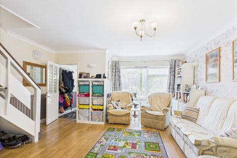 226 Markfield, Croydon, CR0 9HU