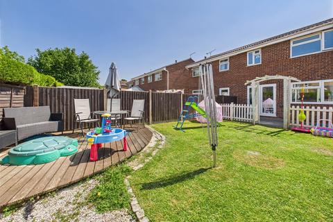 3 bedroom semi-detached house for sale, Ashcroft Close, St. Leonards Park, Gloucester, Gloucestershire, GL4