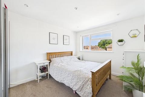 3 Ashcroft Close, Matson, Gloucester, GL4 6JX