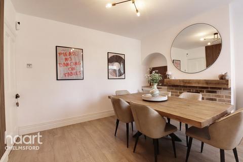 89 Beehive Lane, Chelmsford, CM2 9TJ