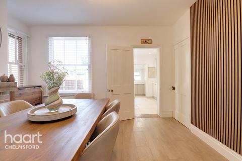 89 Beehive Lane, Chelmsford, CM2 9TJ