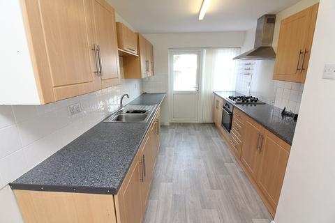 3 bedroom terraced house for sale, Regent Court, Stotfold, Hitchin, SG5