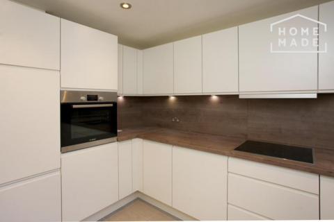 2 bedroom flat to rent, Hillgate Place, SW12