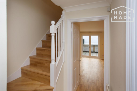 2 bedroom flat to rent, Hillgate Place, SW12
