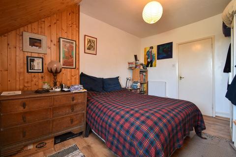 Flat 4, 5 Anglesea Terrace, St Leonards-on-sea, TN38 0QS