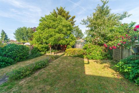 3 bedroom semi-detached house for sale, Foresters Crescent, Bexleyheath, Kent, DA7