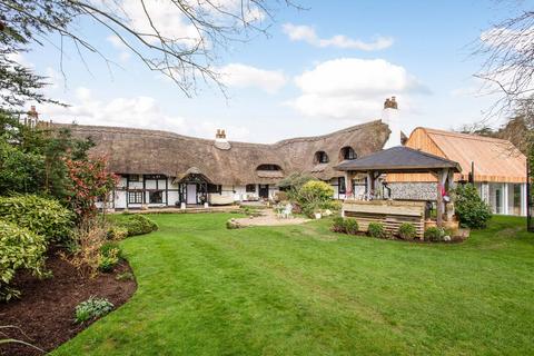 4 bedroom detached house for sale, Alleyns Lane, Cookham, Maidenhead, Berkshire, SL6