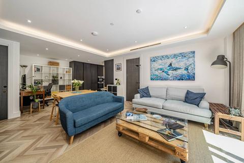 2 bedroom flat to rent, Cuthbert House, Borough, London, SE1