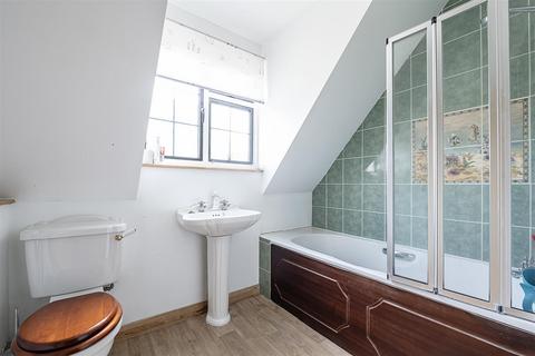 Torwood Breadcroft Lane, Harpenden, AL5 4TE