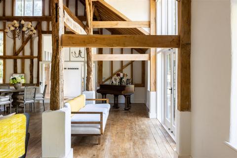 Edes Barn Cottage Hurst Road, Headley, Epsom, KT18 6DT
