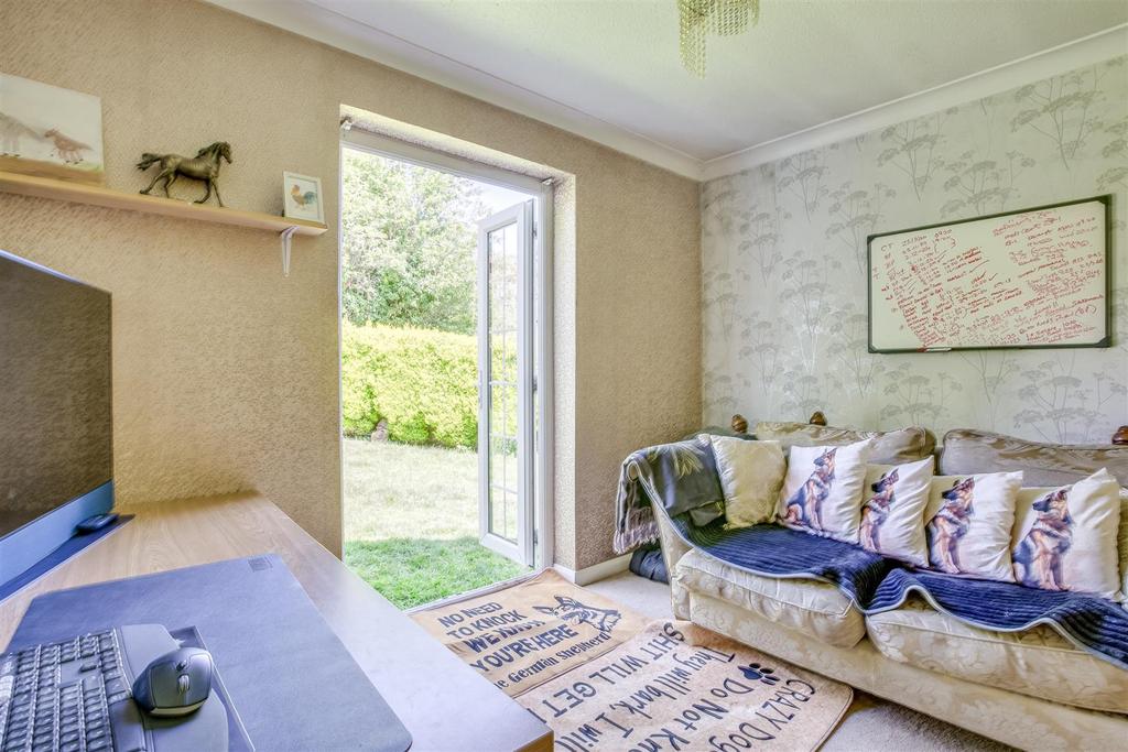 Bank Cottage, Handleton Common, HP14 3 LA-5.jpg