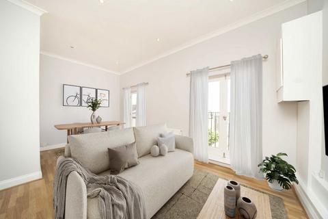 Lavender Hill, London SW11