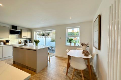 3 bedroom end of terrace house for sale, Hartop Road, Torquay TQ1