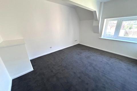 1 bedroom flat to rent, Edmund Street, Darwen