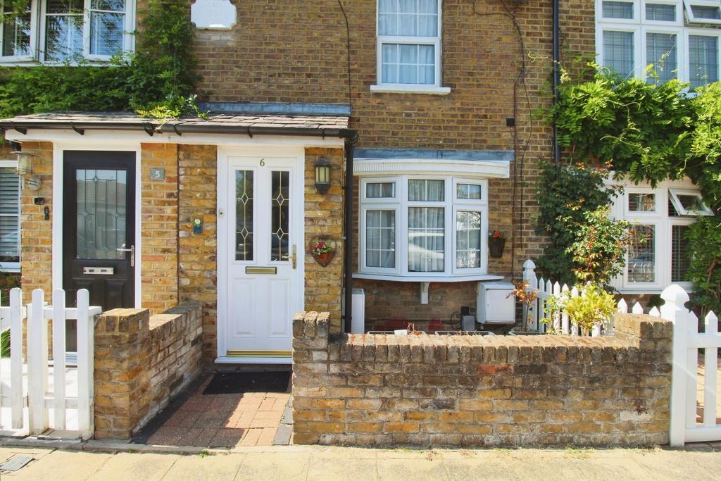 Pbox-front of house-294314.JPG