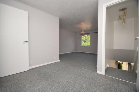 1 bedroom maisonette to rent, Tudor Close, Hatfield AL10