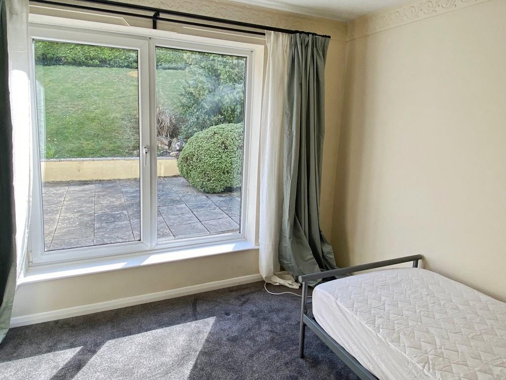 1f593ac4-Room 201.3