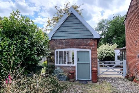 Rowan Cottage Back Road, Wenhaston, Halesworth, IP19 9DY