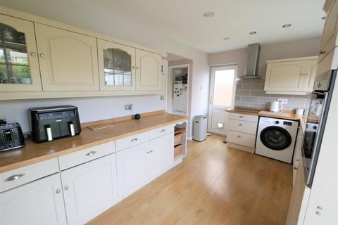 3 bedroom semi-detached house for sale, Birchcroft Road, Ipswich