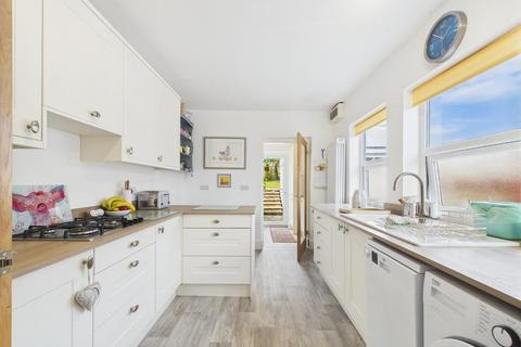 9 Asker Lane, Matlock, DE4 3FY
