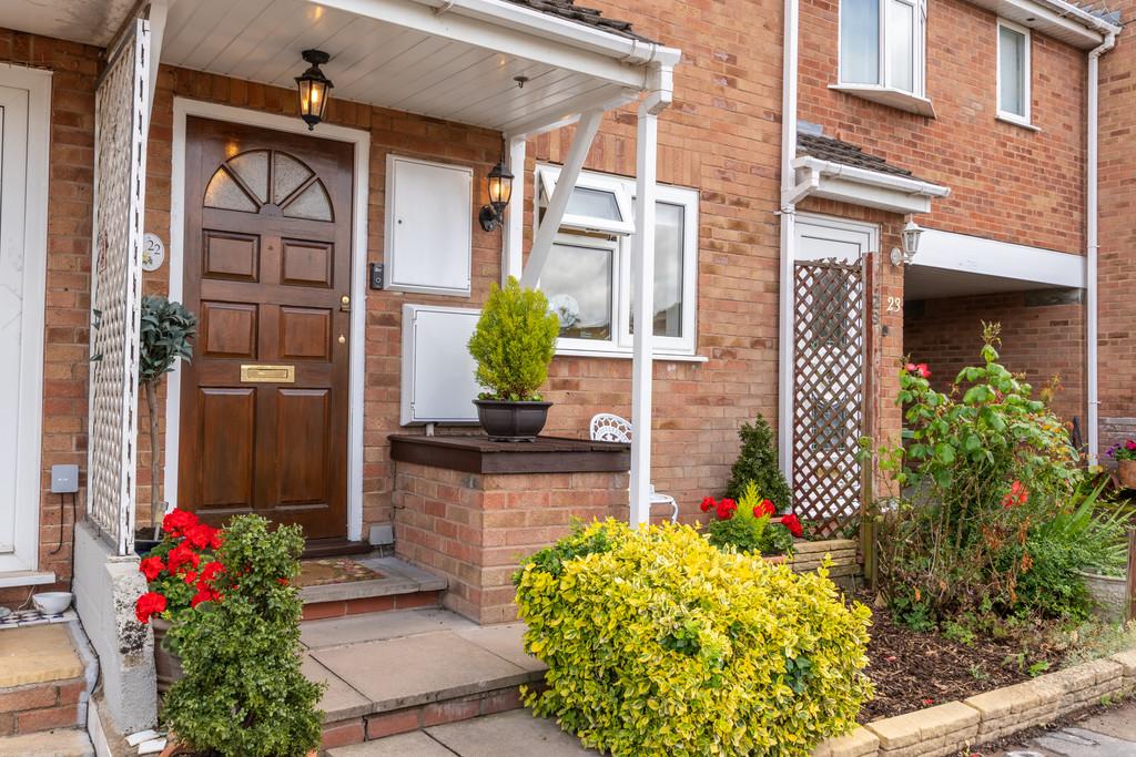 22 Woodland Close-26