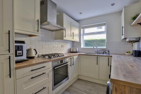 2 bedroom ground floor flat for sale, Portfield Road, Christchurch