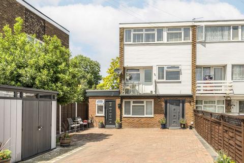 41 Windsor Road, Sunbury-on-thames, TW16 7QY