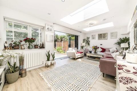 41 Windsor Road, Sunbury-on-thames, TW16 7QY