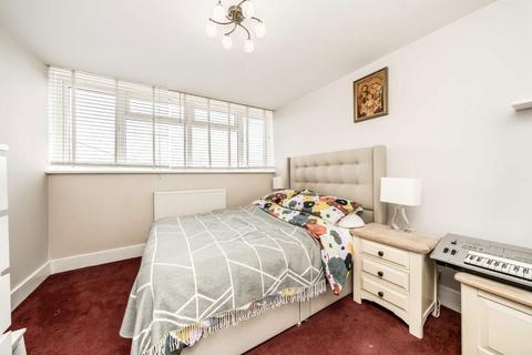41 Windsor Road, Sunbury-on-thames, TW16 7QY