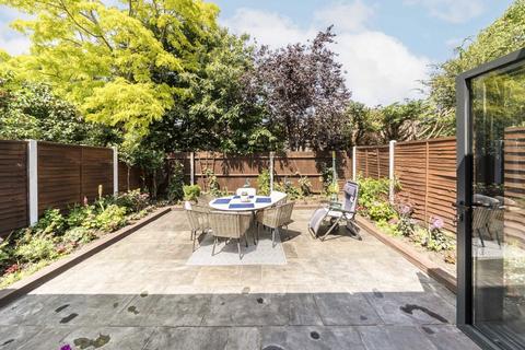 41 Windsor Road, Sunbury-on-thames, TW16 7QY