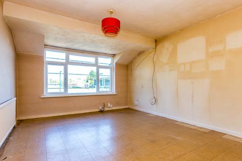 1 bedroom flat for sale, Maple Road, Rushden NN10