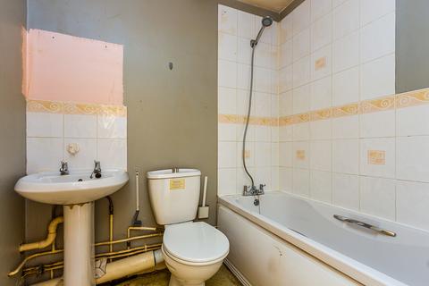 1 bedroom flat for sale, Maple Road, Rushden NN10