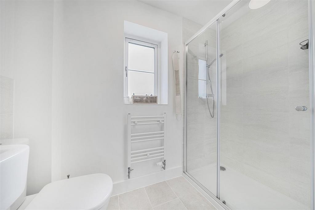 En Suite Shower Room