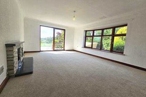 3 bedroom detached bungalow to rent, Salisbury Road, Market Drayton